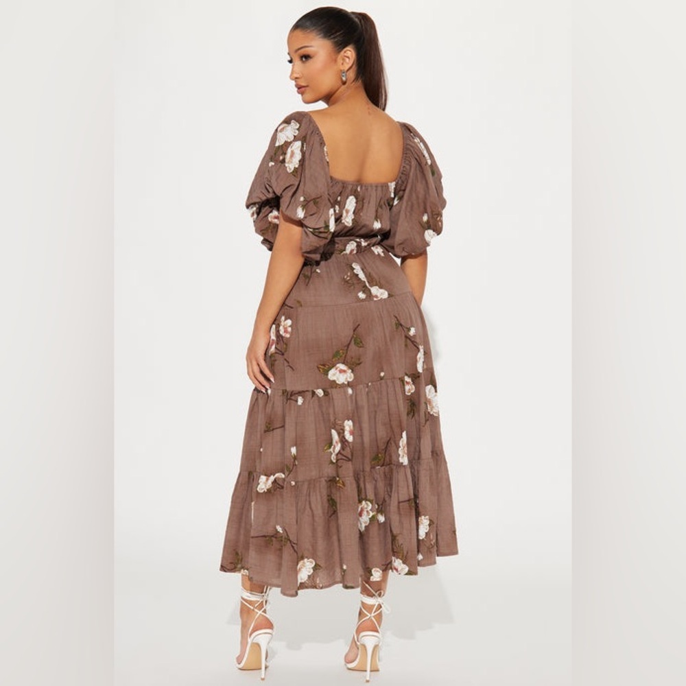 Magnolia Tiered Midi Dress - Floral Brown Midi Dress - Picture 2 of 8
